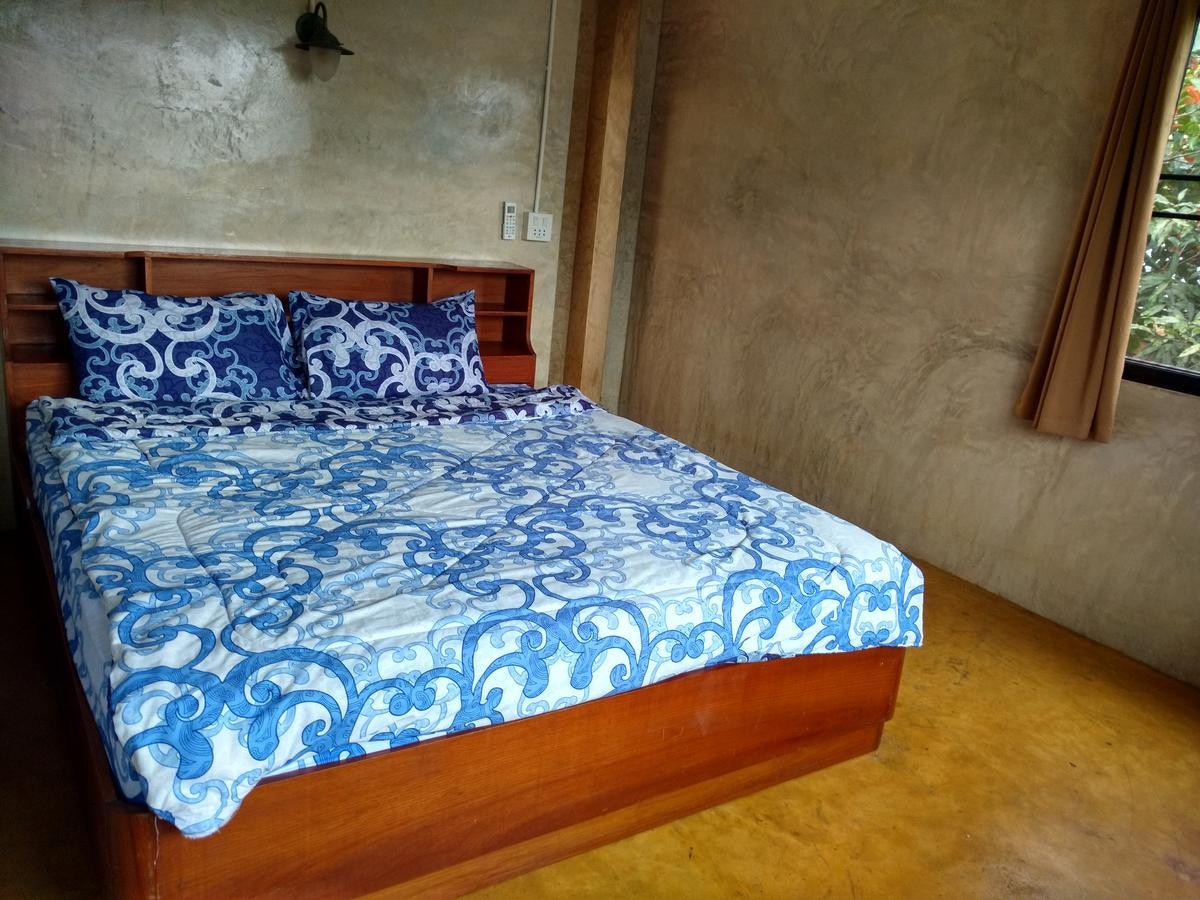 بيت شباب Happy House Backpackers باي المظهر الخارجي الصورة