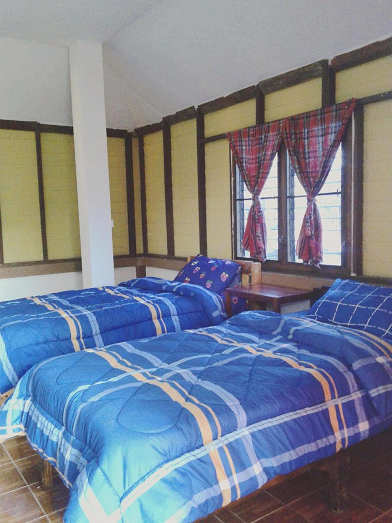 بيت شباب Happy House Backpackers باي المظهر الخارجي الصورة